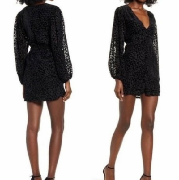 COPY - 4SI3NNA velvet black leopard dress - Picture 2 of 3